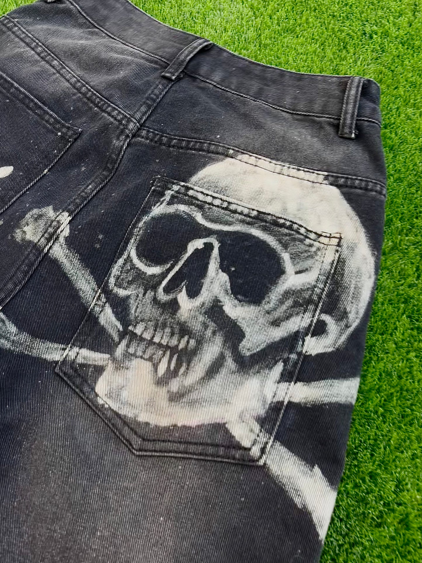 Skeleton jeans