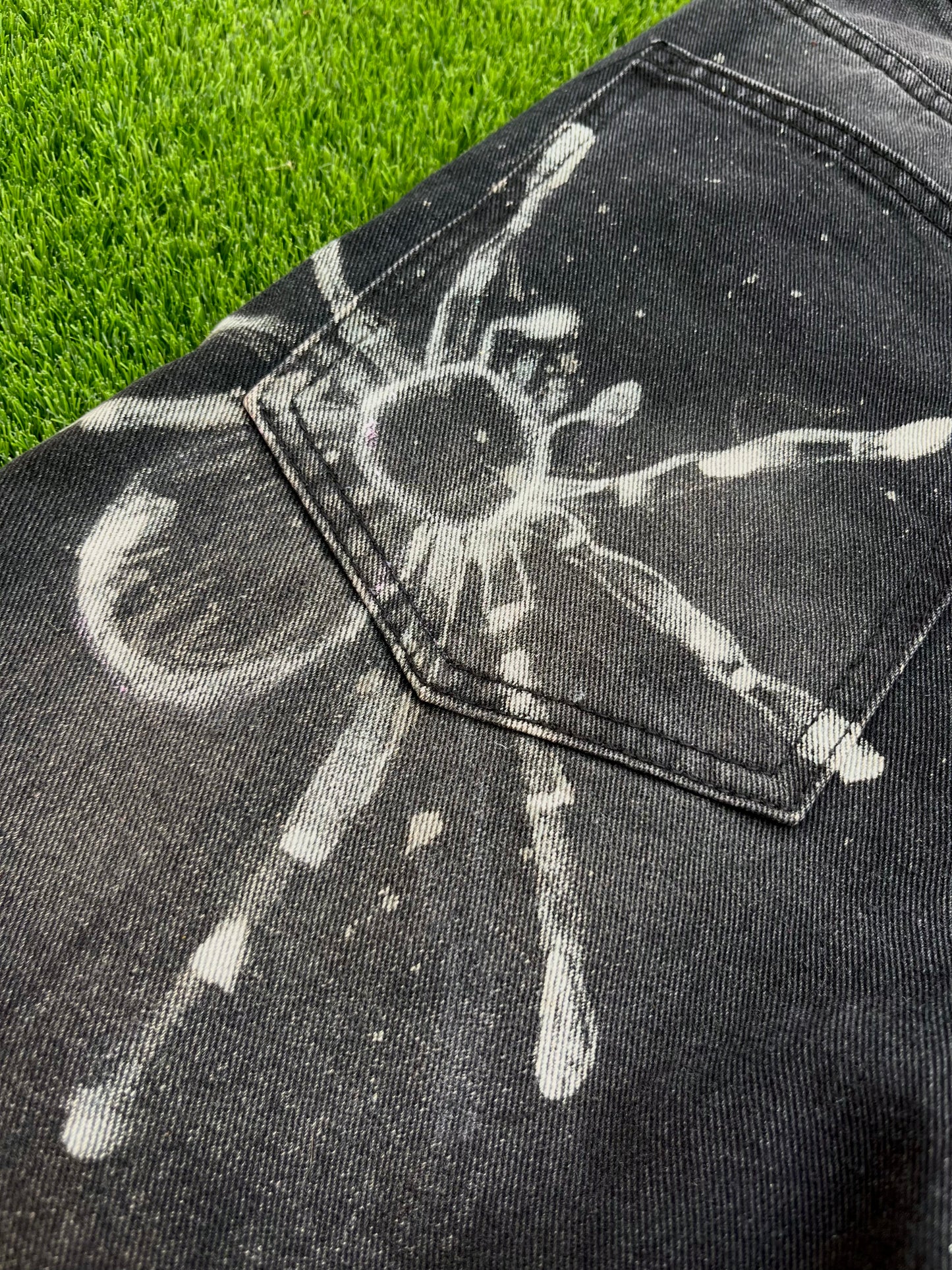 Skeleton jeans